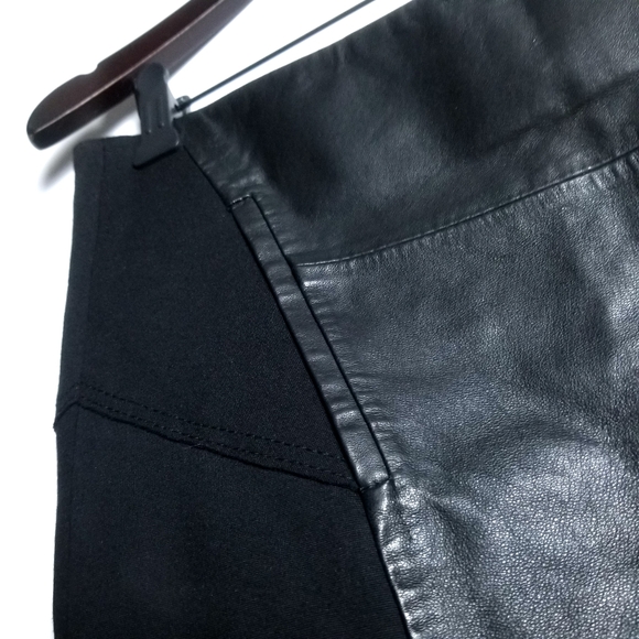 BB DAKOTA Genuine Leather Mini Skirt Back Zip Closure PinTuck Detail Small BLK - Picture 2 of 6